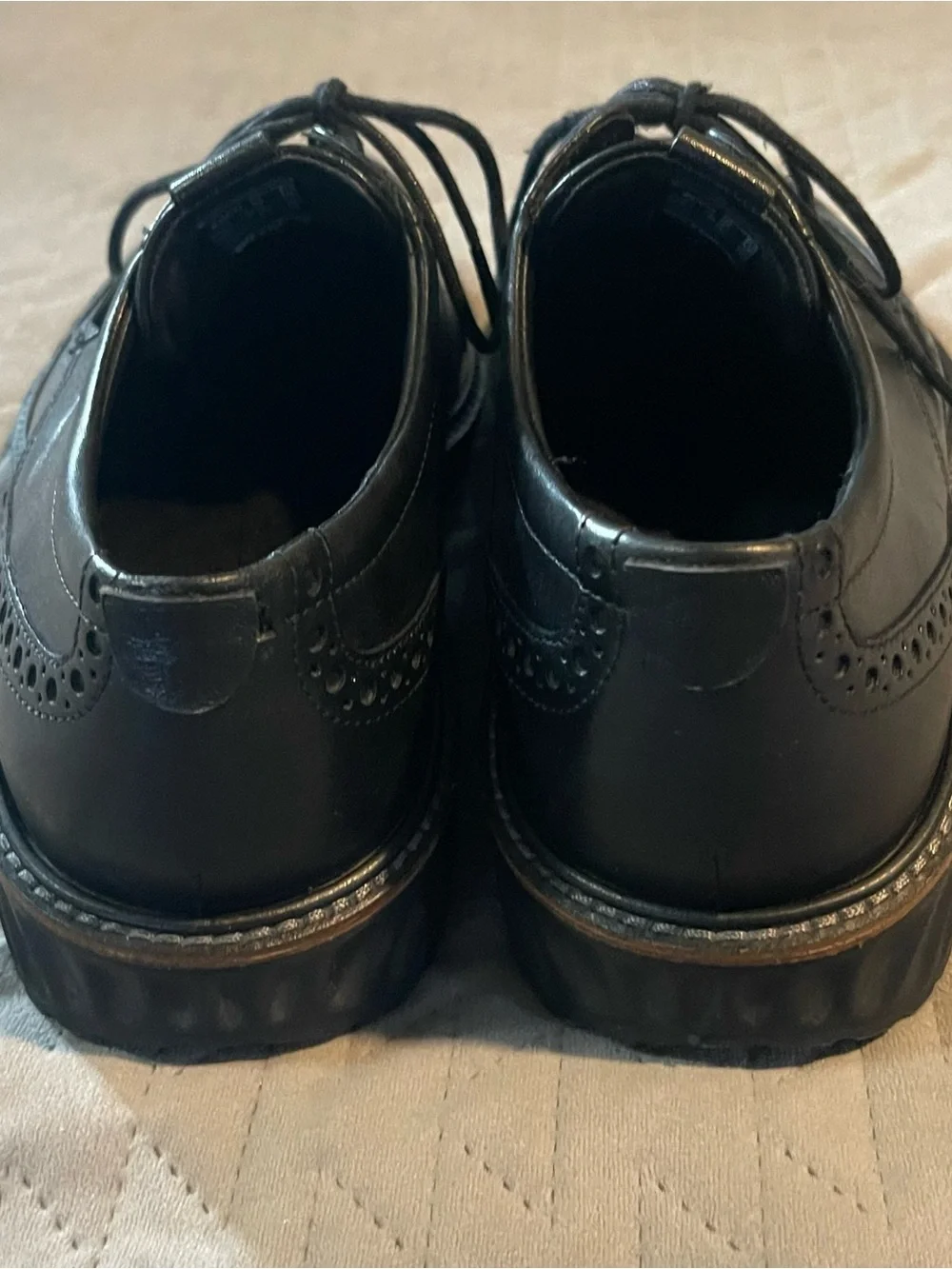 Ecco ST.1 hybrid wingtip shoes mens 8 pre-owned condition